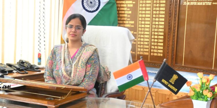 DC Kupwara greets people on Mahashivratri, Herath