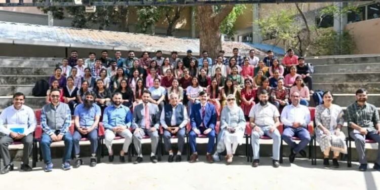 Ek Bharat Shrestha Bharat: IASE faculty collaborate with IITE Gujarat for E-Content development in regional languages