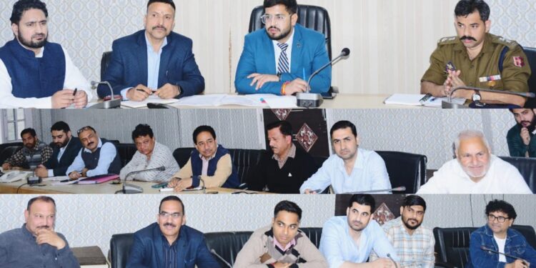 DC Rajouri reviews arrangements for Shab-e-Qadr, Jamat-ul-Vida and Eid-ul-Fitr