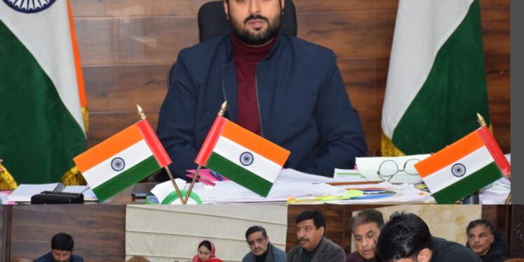 DC Budgam chairs District level coordination cum implementation Committee meeting