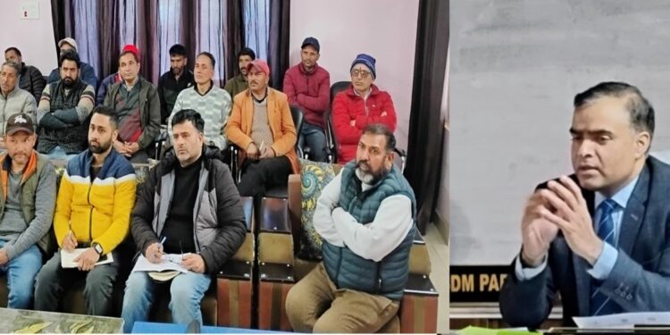 SDM Paddar conducts meeting on Jal Jeevan Mission Progress