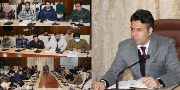 DC Srinagar reviews progress of registrations under JK Samadhan Portal