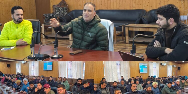 District admin B’la conducts interaction/ Orientation session for YUVA Doots