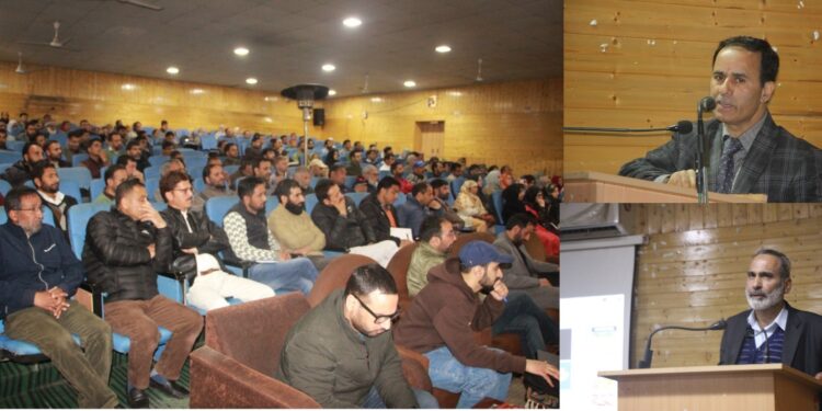 Director School Edu. Kmr launches ‘Week-long career guidance & counseling program’ at Srinagar