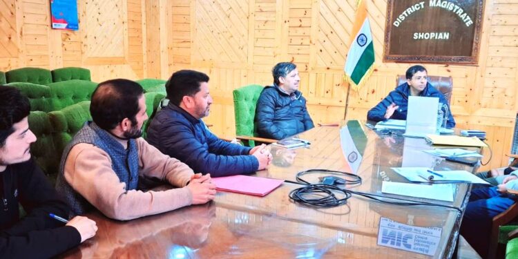 DEO Shopian chairs meeting of political parties, discusses issues regarding electoral practices