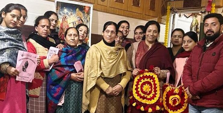 Artisans sensitized about Government schemes at Kishtwar