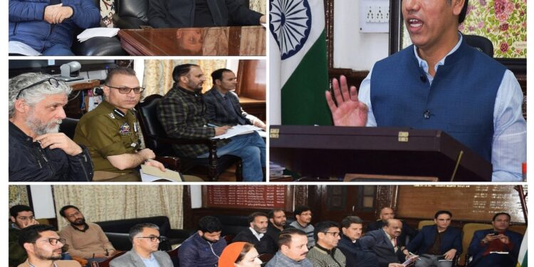 Div Com reviews arrangements for 3rd Lok Samvardhan Parv at KU