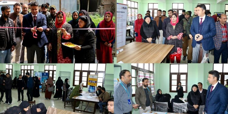 DC Srinagar inaugurates Job Fair/ Rozgaar Mela at SP College