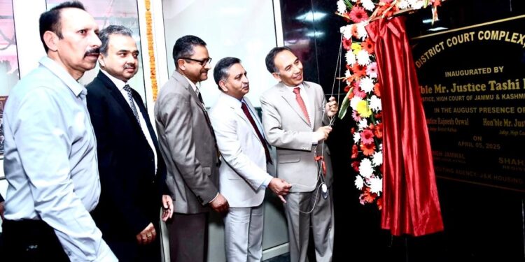 Chief Justice inaugurates new Court Building at District Court Complex, Kathua