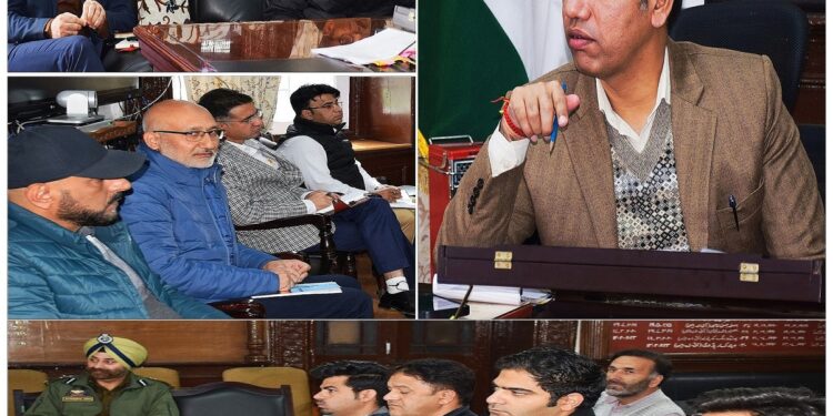 Div Com Kashmir for hassle-free tourist facilities at Gulmarg