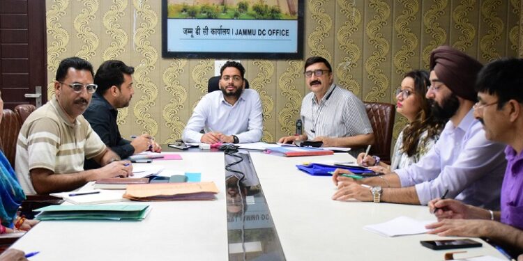 DC reviews progress achieved under PMAY (U) in Jammu District
