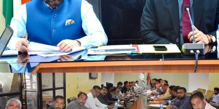 DC reviews functioning of Revenue Department in Poonch