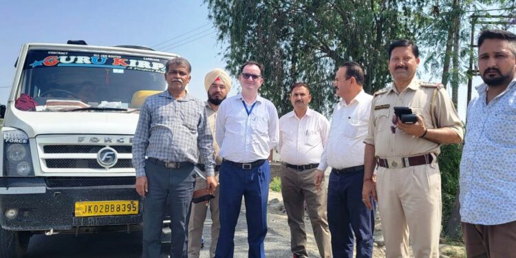 Enforcement drive conducted at Chowki Choura to curb traffic violations