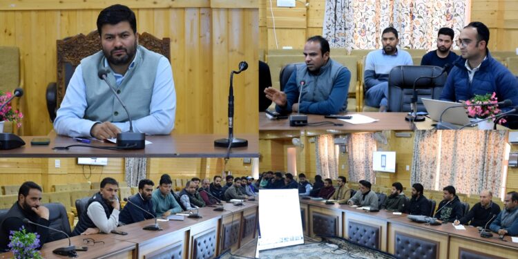 Distt admin Bandipora conducts GCES training for Revenue officials