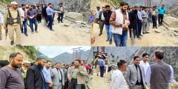 DDC inspects status of renovation work on Kishtwar-Paddar Road