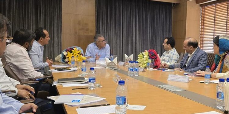 Union Secretary, Food & Public Distribution visits J&K