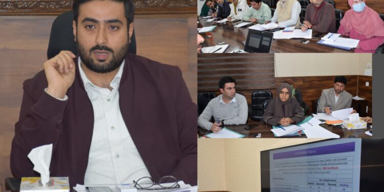 DC Budgam conducts Tehsil wise review of provision of revenue services, land transfer cases