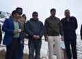 DC Shopian visits Mughal Road; reviews traffic worthiness post snow clearance