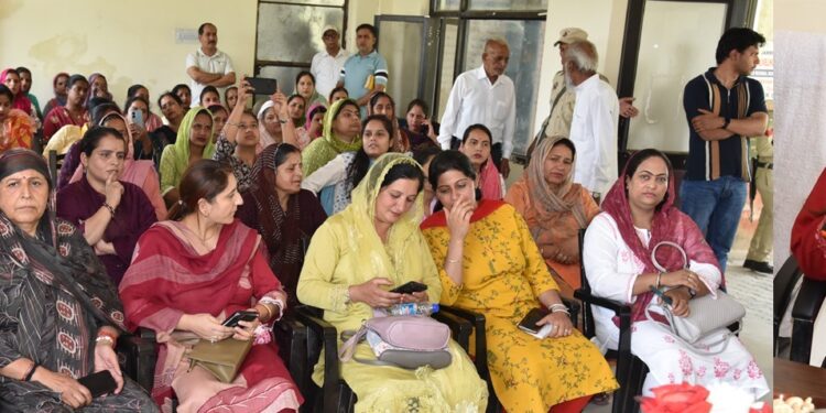 Workshop on Women empowerment held at Garhi
