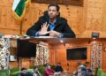 DEO Shopian chairs meeting of representatives of political parties