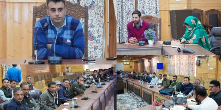 PMAY (U) 2.0: Dist Admin B’pora conducts Training prog. for Master trainers, Enumerators, Supervisors