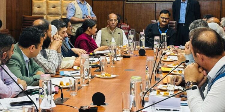 Jal Shakti Minister reviews Water Supply Schemes in Kashmir