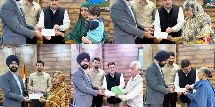 DDC Chairman distributes Rs 13 Lakh compensation among NOKs of Road Accident Victims at Doda