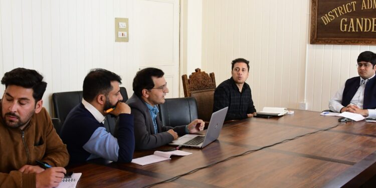 DC Ganderbal reviews NTEP progress; district achieves 98% TB Mukt Panchayat coverage