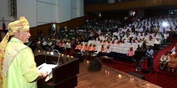 Lieutenant Governor addresses a special event celebrating Mahavir Jayanti at Jammu