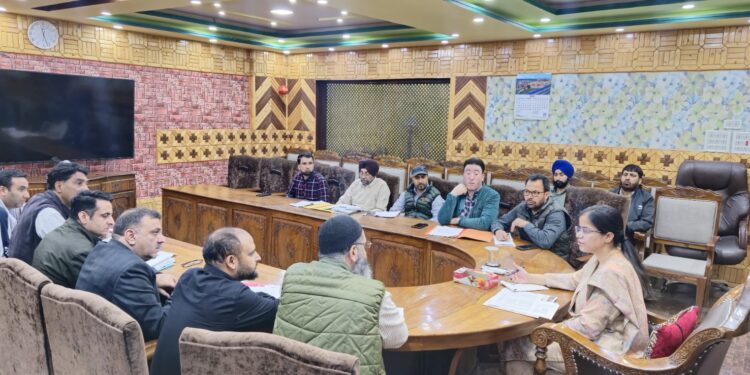 DC Kupwara reviews desilting of Khuls ahead of irrigation season