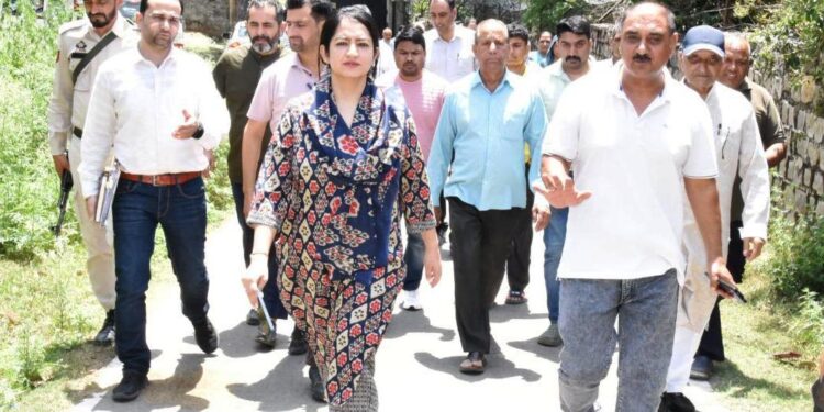 DC reviews civic amenities, address public grievances at Omarah Morh, Kotli Pain- Udhampur