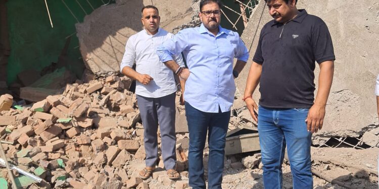 Satish Sharma visits shelling affected villages; assures relief to victims