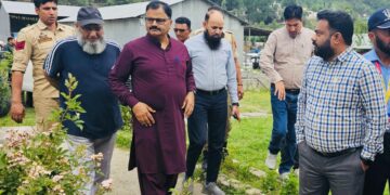 Jal Shakti Minister reviews Parnai Hydro Power Project at Buffliaz