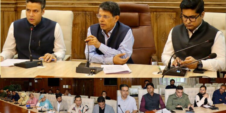 Shantamanu assesses Civil Defence preparedness in Srinagar district