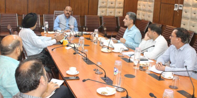 Dy CM chairs meeting of JKEDI on J&K Startup Policy 2024-27