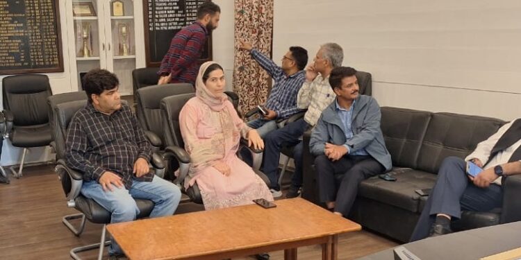 Satish Sharma conducts surprise visit to MD RTC, Director, FCS&CA, Kashmir offices