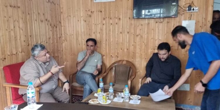 Transport Commissioner visits Kupwara; assesses, addresses public grievances