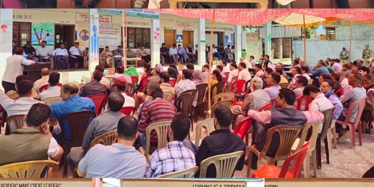 DC listens to people’s issues at Palmar- Kishtwar
