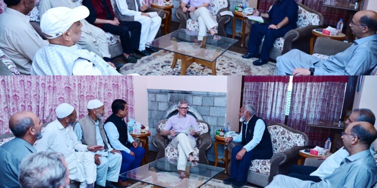 CM Omar Abdullah convenes public outreach programme at Raabita office