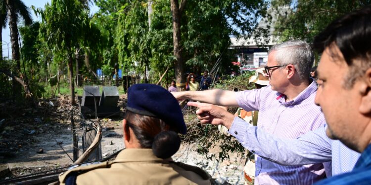 CM Omar Abdullah announces Rs 10 Lakh ex-gratia relief for families of those killed in cross border shelling