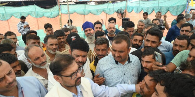 Satish Sharma extends greetings on Labour Day; reaffirms commitment to workers’ welfare