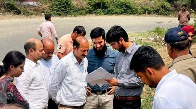 ADC Jammu reviews progress of work on Akhnoor-Poonch Highway project