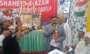 Satish Sharma pays homage to BSF martyrs at Jammu