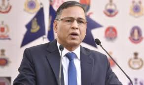 GoI extends one-year service for IB Director