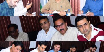 DC reviews implementation of Vibrant Villages Programme in Rajouri District