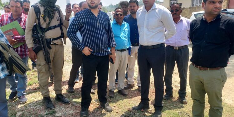 DC Rajouri inspects key projects, government institutions in Thanamandi Sub Division