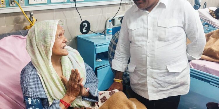 Dy CM inspects healthcare facilities at GMC, Super Speciality Hospital