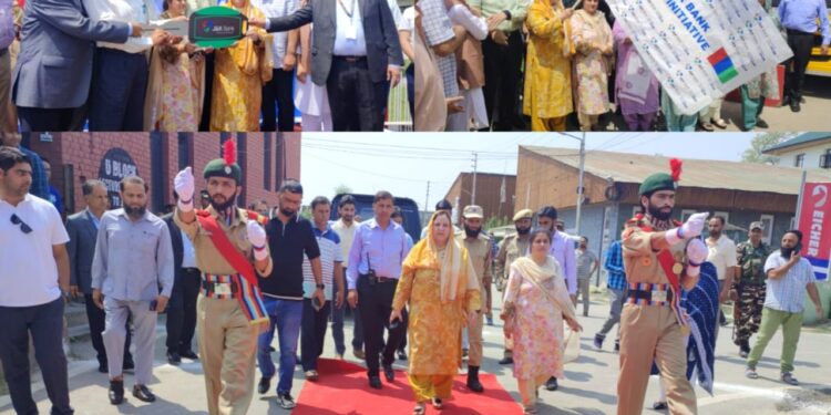 Empowering remote students; Sakina Itoo dedicates buses to 5 GDCs in Kashmir