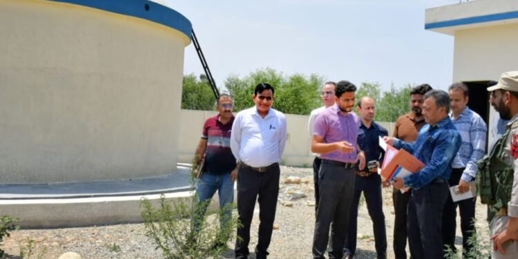DC Jammu reviews JJM, other developmental works in Akhnoor