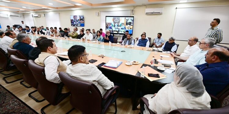  CM Omar Abdullah chairs high-level meeting to finalize Muharram arrangements